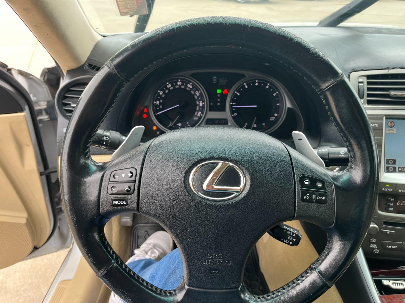 2008 white /TAN Lexus IS IS 250 6-Speed Manual (JTHBK262285) with an 2.5L V6 24V DOHC engine, 6-Speed Manual Overdrive transmission, located at 14700 Tomball Parkway 249, Houston, TX, 77086, (281) 444-2200, 29.928619, -95.504074 - Photo #14